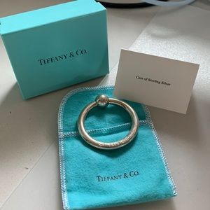 2000 Tiffany & Co Sterling Silver Circle baby Rattle Teether